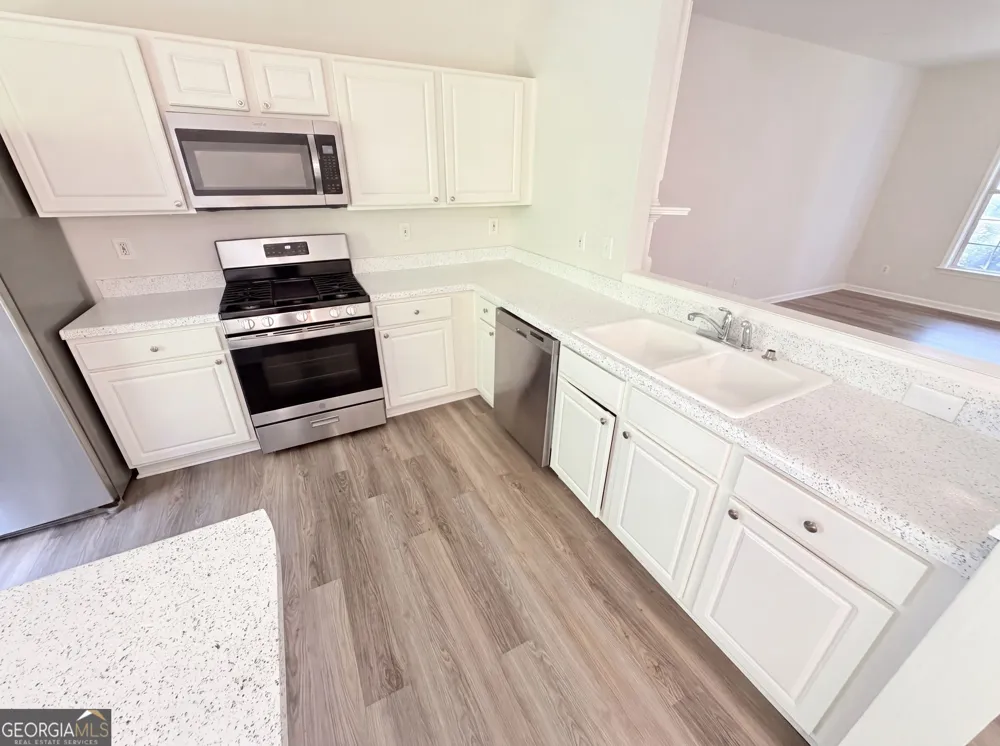 9155 Nesbit Ferry RD Johns Creek, GA 30022