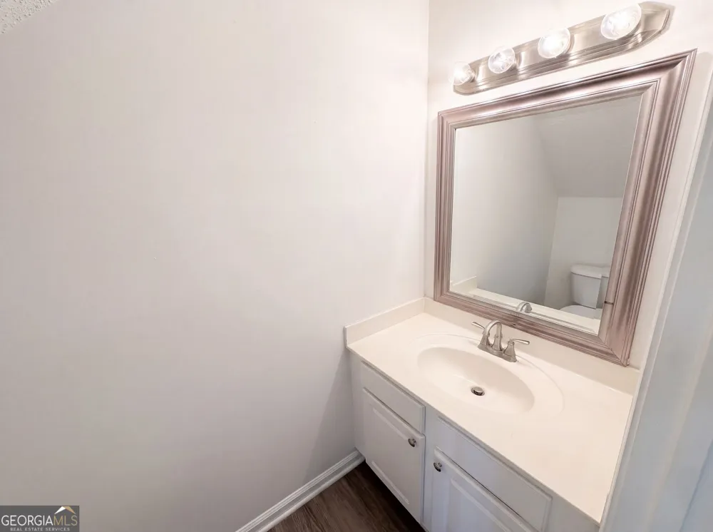9155 Nesbit Ferry RD Johns Creek, GA 30022