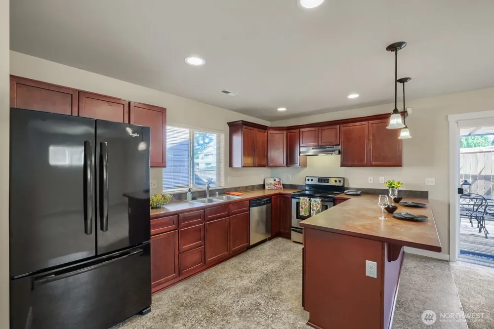 2405 192nd Place SW Lynnwood, WA 98036