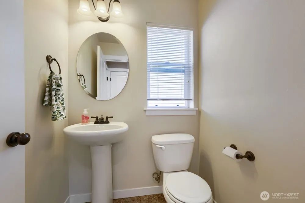 2405 192nd Place SW Lynnwood, WA 98036