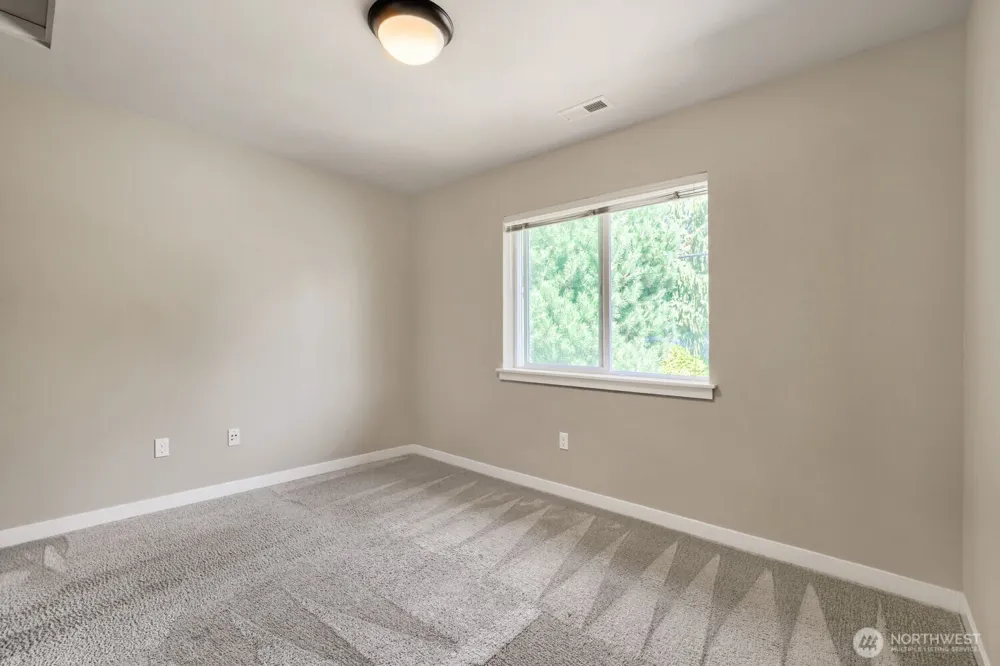2405 192nd Place SW Lynnwood, WA 98036
