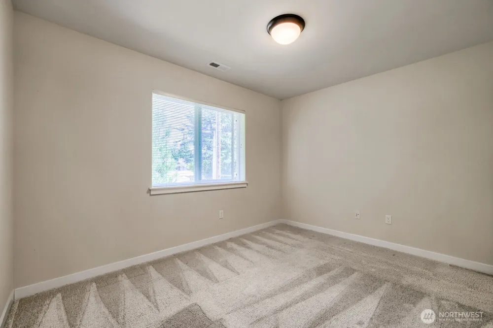 2405 192nd Place SW Lynnwood, WA 98036
