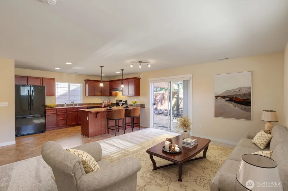 2405 192nd Place SW Lynnwood, WA 98036