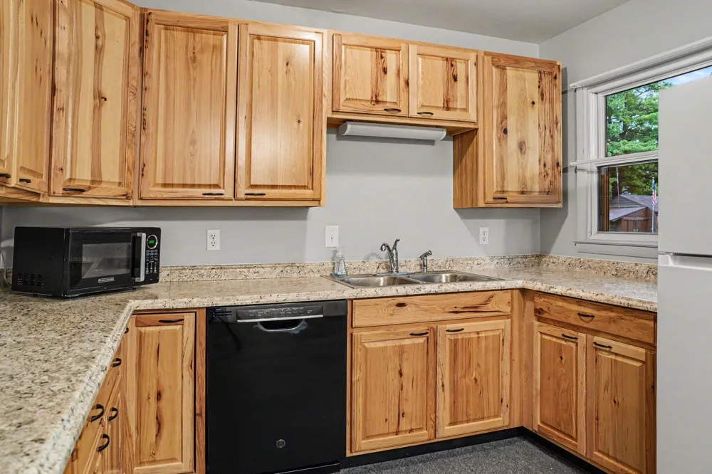 4305 Cedarcrest Avenue Portage, MI 49024