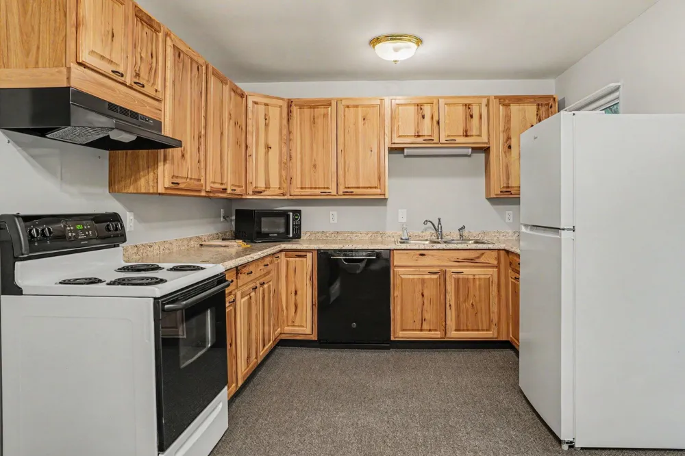 4305 Cedarcrest Avenue Portage, MI 49024