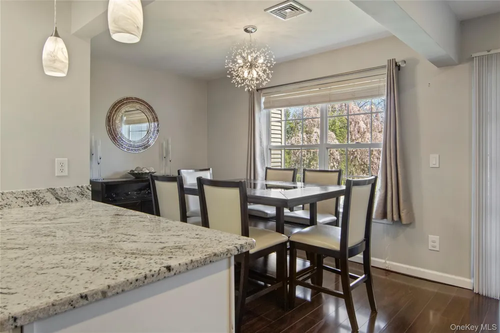 1009 Washington Green New Windsor, NY 12553