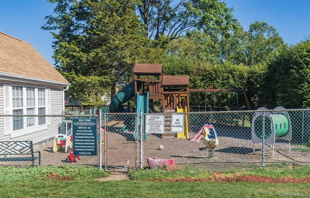 1009 Washington Green New Windsor, NY 12553