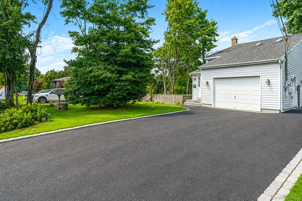 35 E 6th Street Patchogue, NY 11772