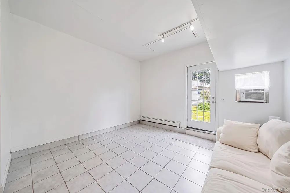 35 E 6th Street Patchogue, NY 11772