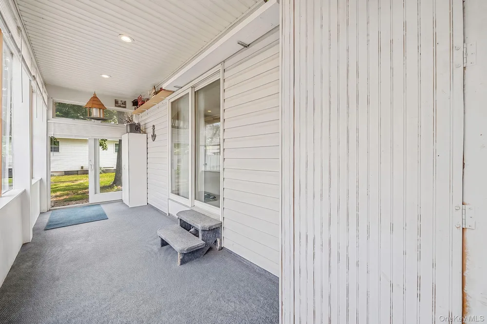 35 E 6th Street Patchogue, NY 11772