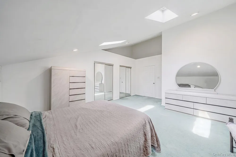 35 E 6th Street Patchogue, NY 11772