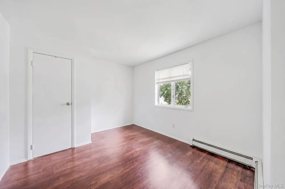 35 E 6th Street Patchogue, NY 11772