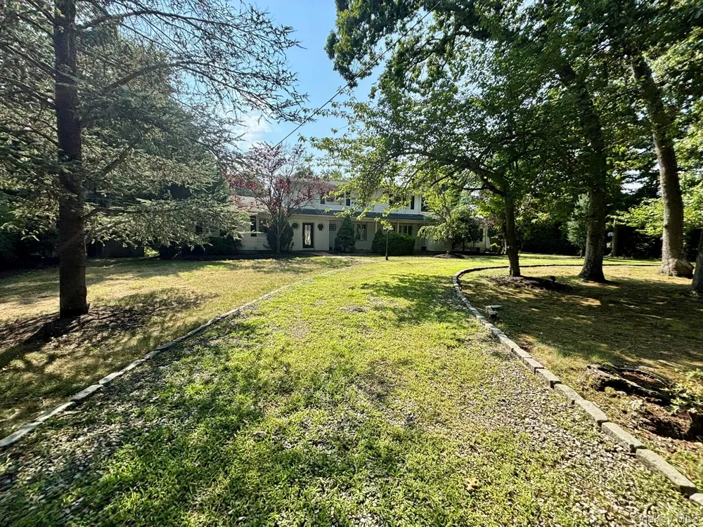 14 New Street Great River, NY 11739
