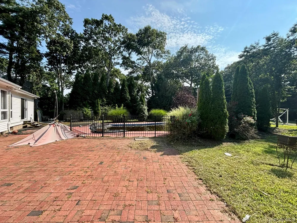 14 New Street Great River, NY 11739