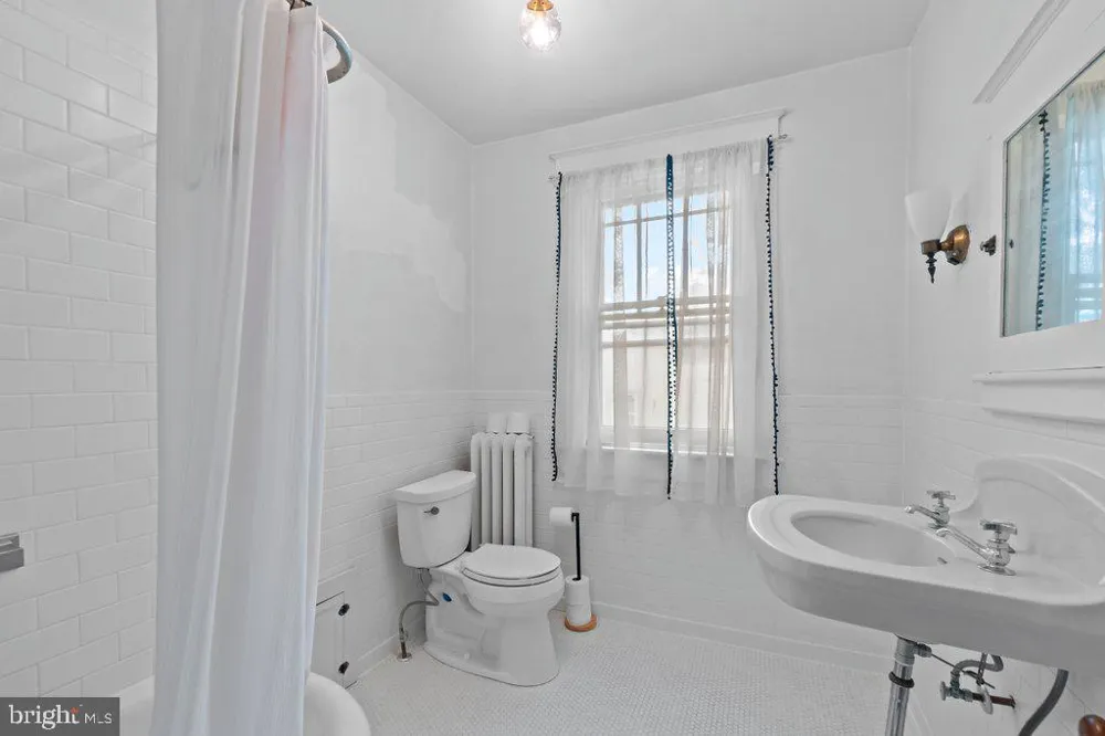 5606 HILLTOP AVENUE Baltimore, MD 21206