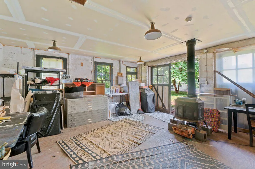 5606 HILLTOP AVENUE Baltimore, MD 21206