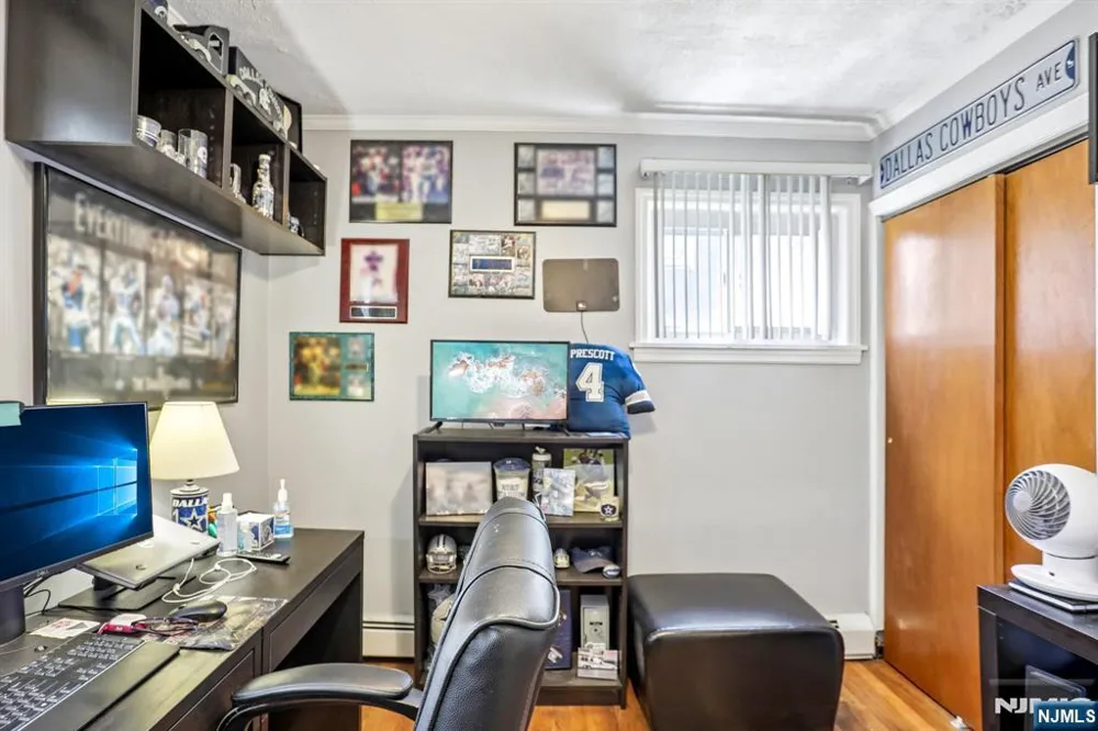 10 Independence Drive Roselle, NJ 07203
