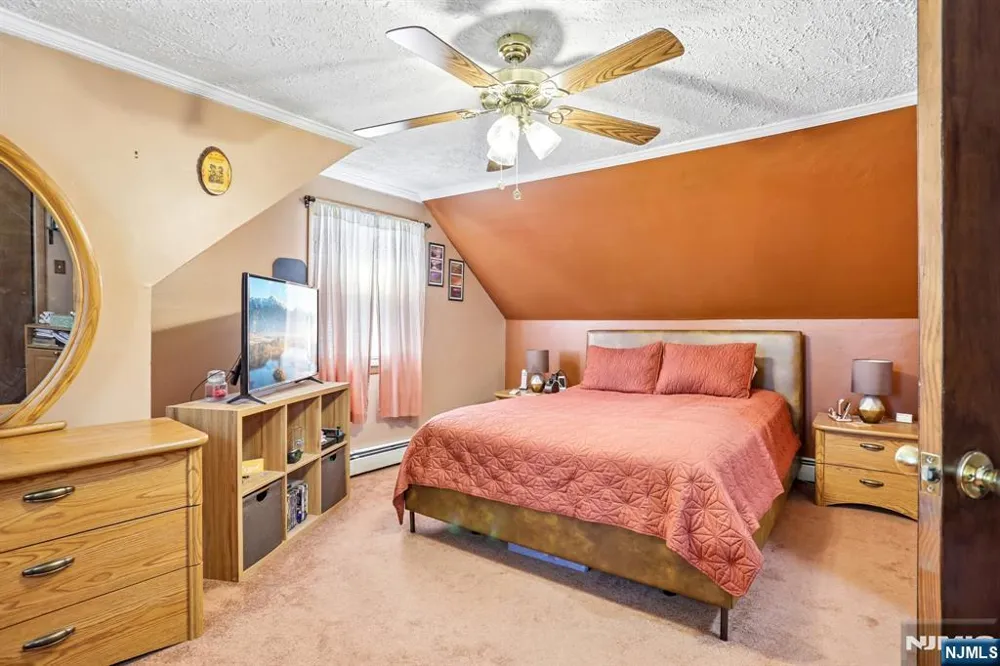 10 Independence Drive Roselle, NJ 07203