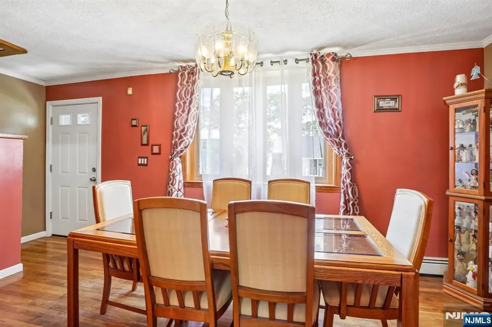 10 Independence Drive Roselle, NJ 07203