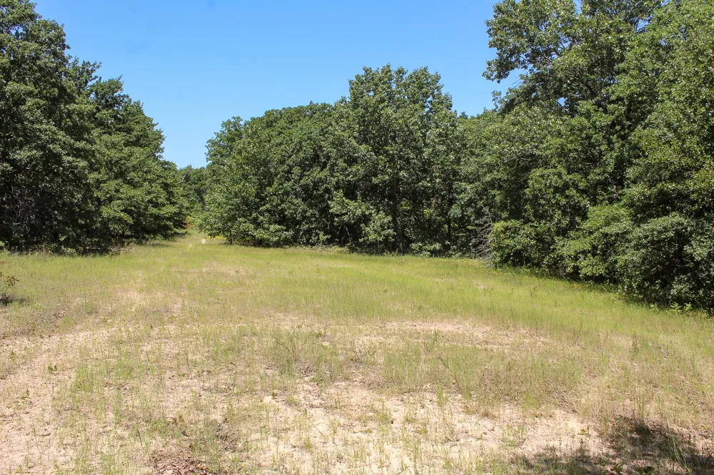 3820 ROAD Weleetka, OK 74880