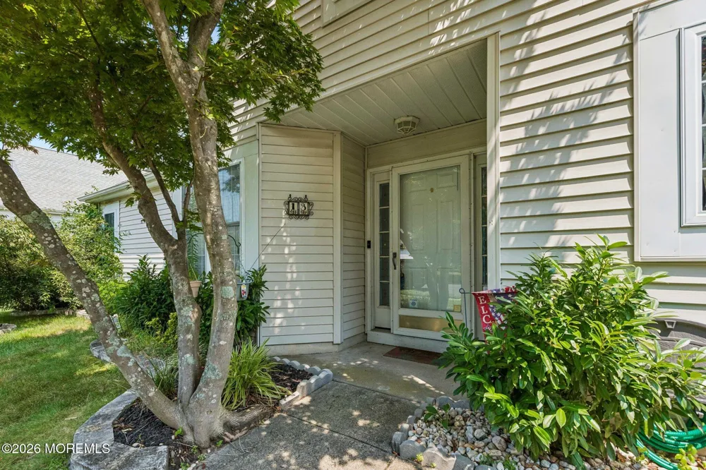 13 Penny Lane Jackson, NJ 08527
