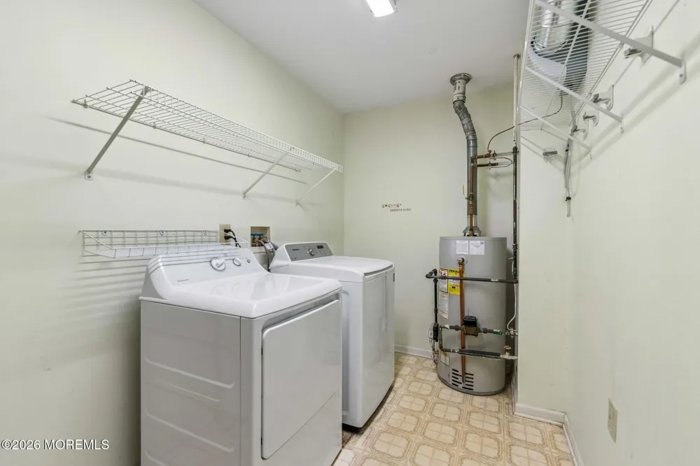 13 Penny Lane Jackson, NJ 08527