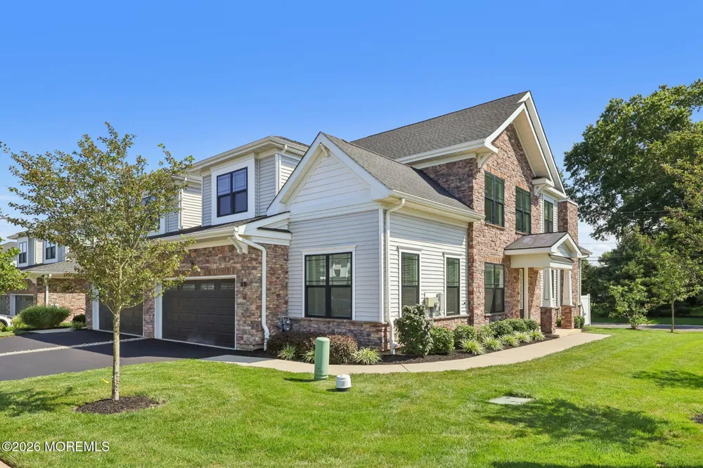 2 Dogleg Lane Lawrenceville, NJ 08648