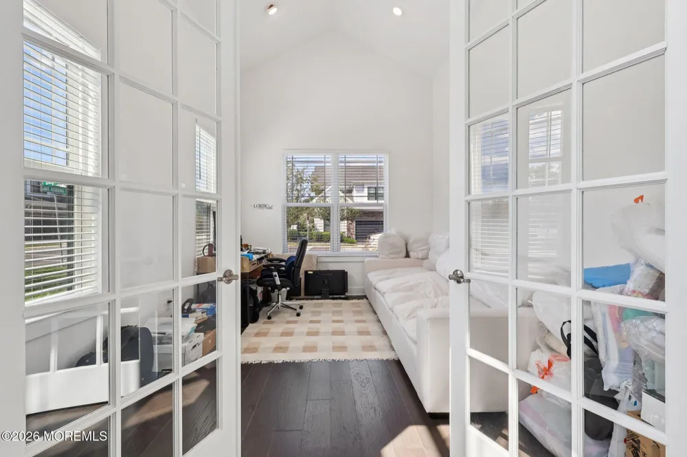 2 Dogleg Lane Lawrenceville, NJ 08648