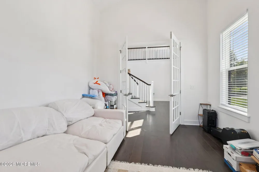 2 Dogleg Lane Lawrenceville, NJ 08648