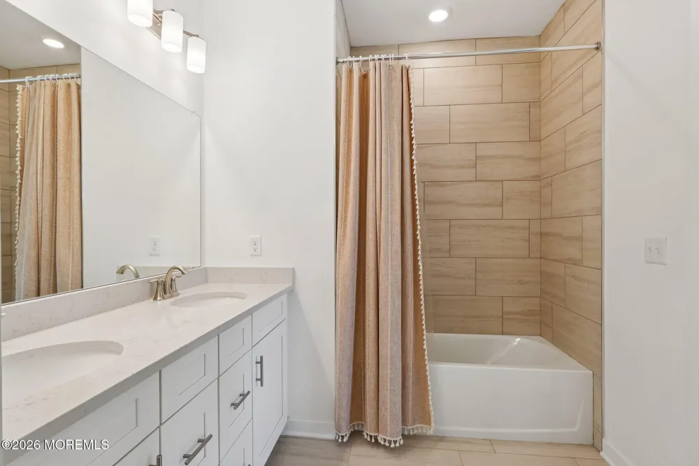 2 Dogleg Lane Lawrenceville, NJ 08648