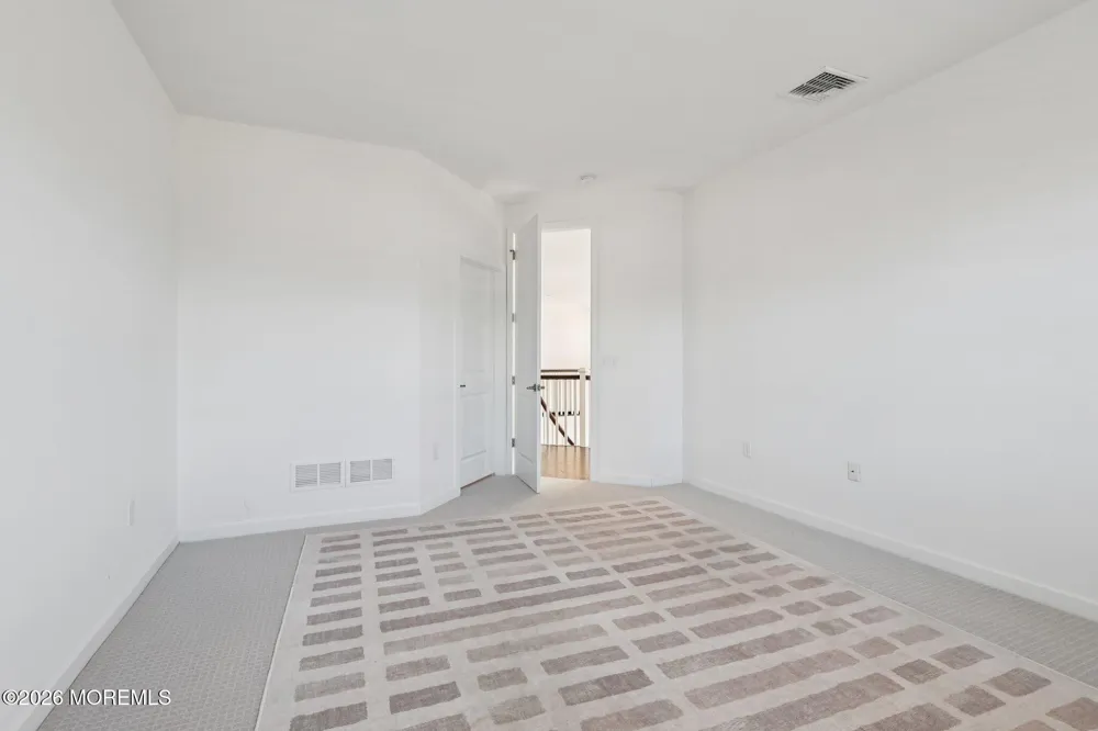 2 Dogleg Lane Lawrenceville, NJ 08648