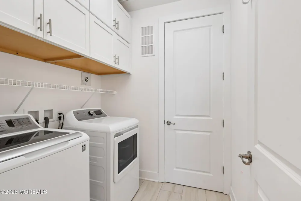 2 Dogleg Lane Lawrenceville, NJ 08648