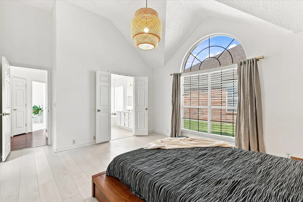 204 Meredith Court Irving, TX 75063