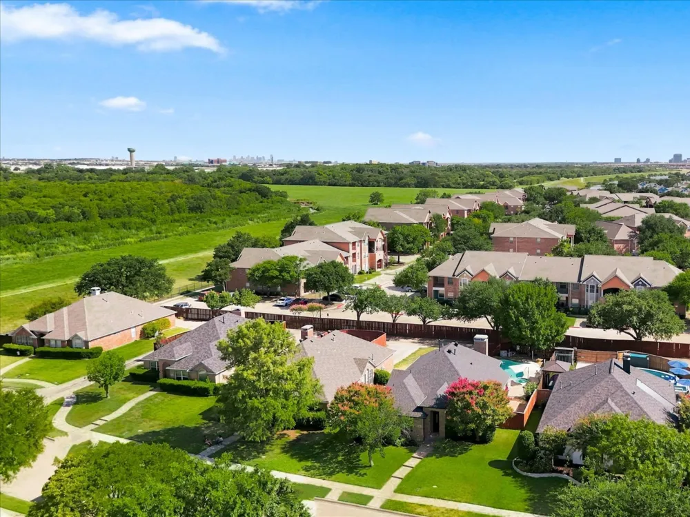 204 Meredith Court Irving, TX 75063