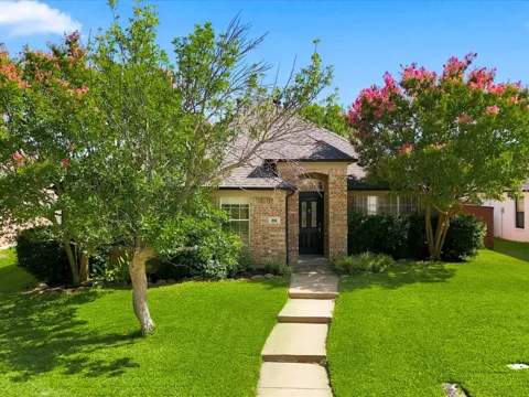 204 Meredith Court
