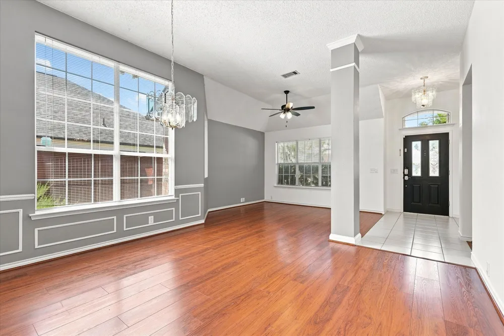 204 Meredith Court Irving, TX 75063