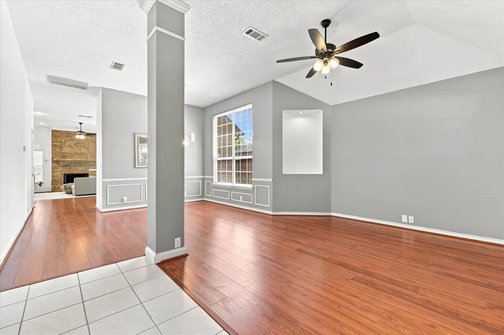 204 Meredith Court Irving, TX 75063