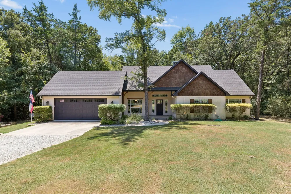 6912 Circle Drive Bonham, TX 75418