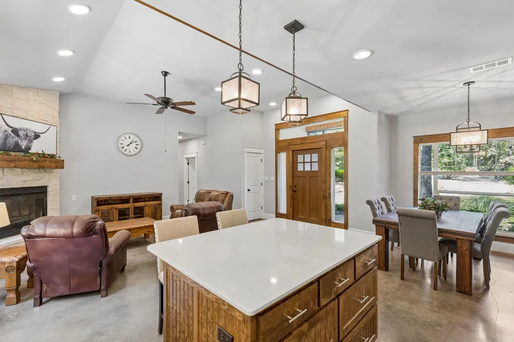 6912 Circle Drive Bonham, TX 75418