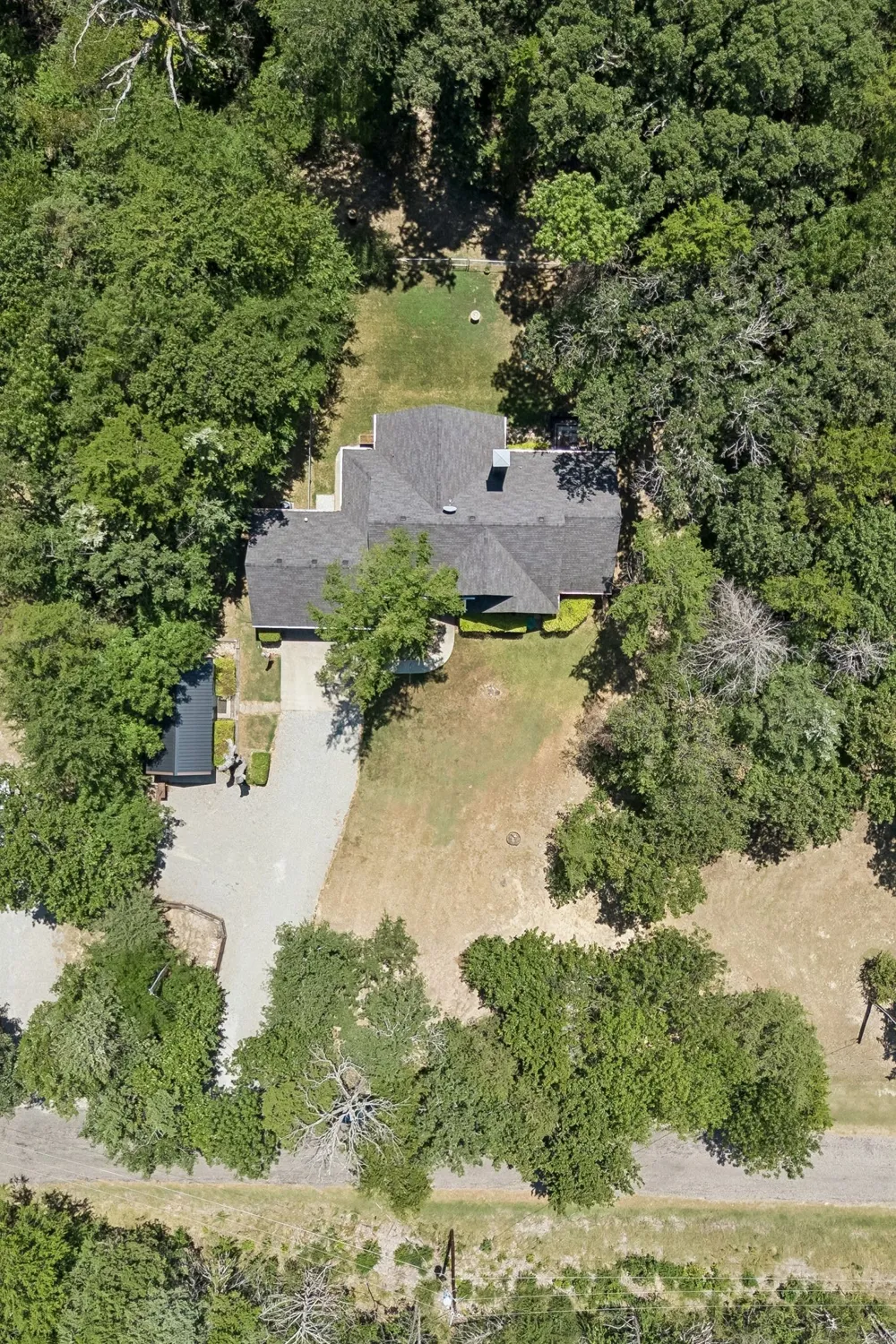 6912 Circle Drive Bonham, TX 75418