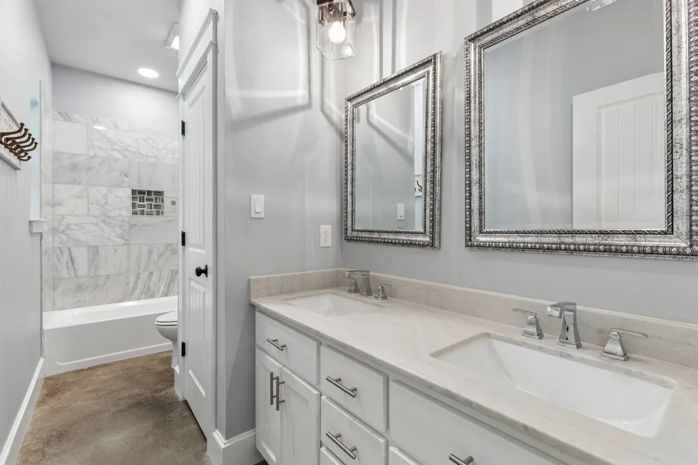 6912 Circle Drive Bonham, TX 75418
