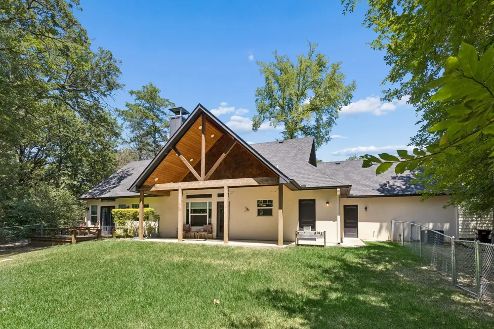 6912 Circle Drive Bonham, TX 75418