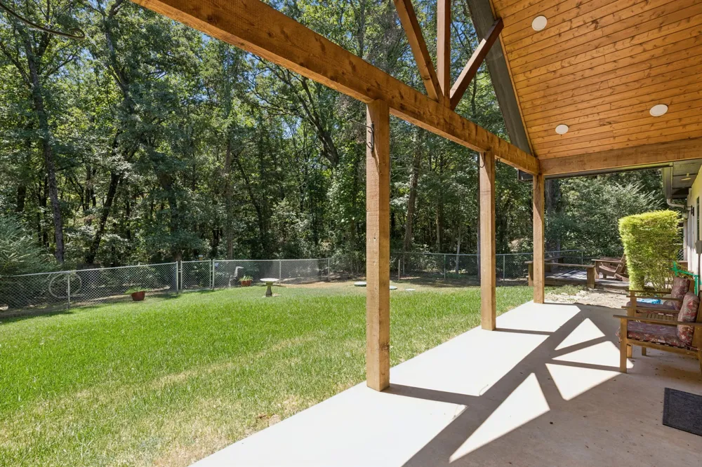 6912 Circle Drive Bonham, TX 75418