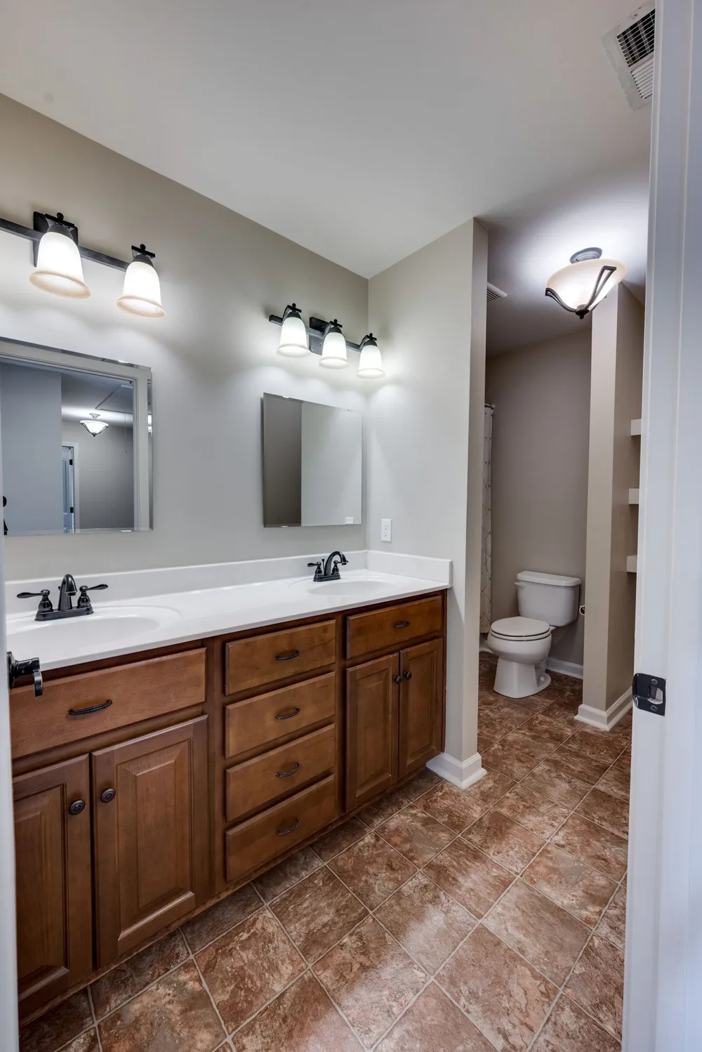 1000 Glessner Dr Spring Hill, TN 37174