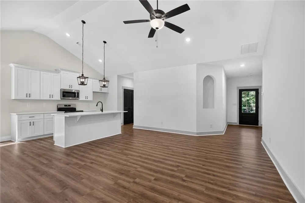 457 Relay Road Silver Creek, GA 30173