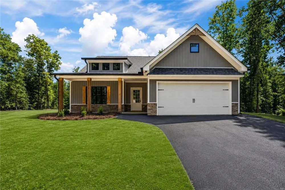 457 Relay Road Silver Creek, GA 30173