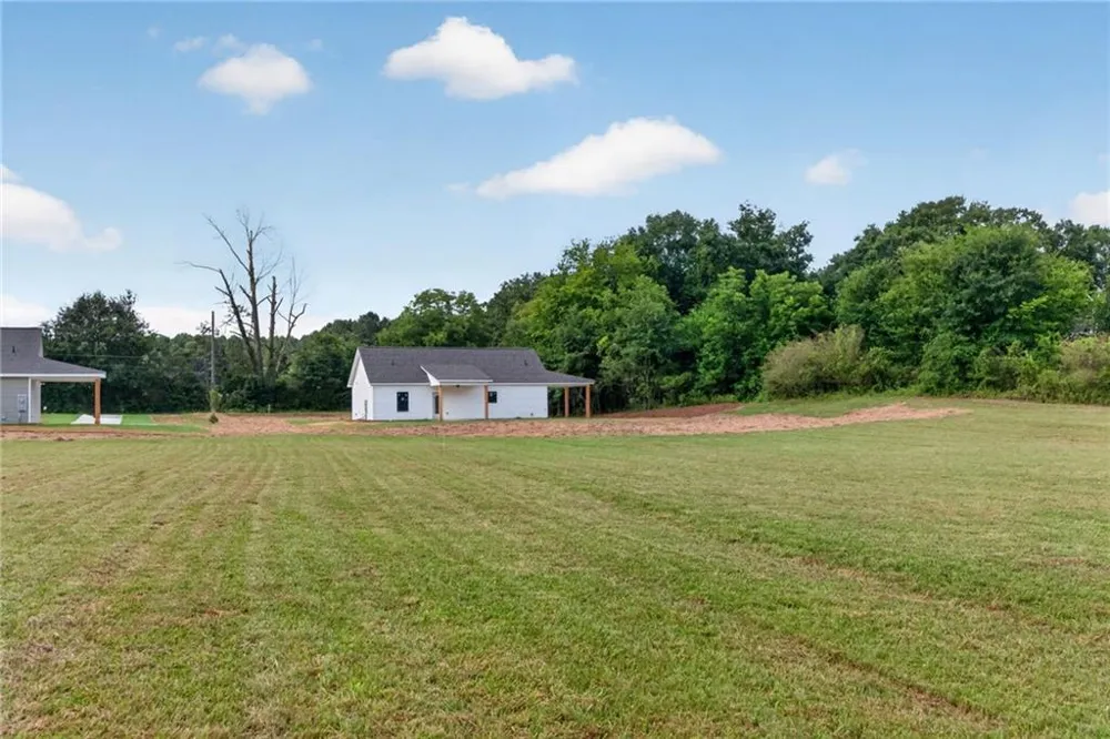 65 WIEUCA WAY Cedartown, GA 30125