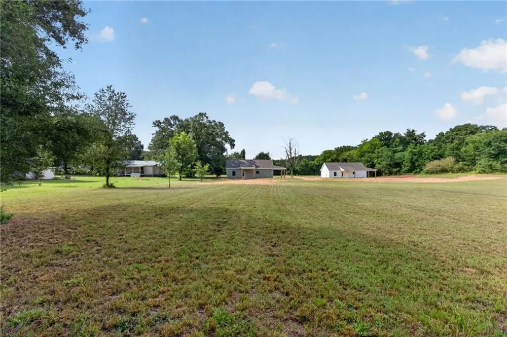 65 WIEUCA WAY Cedartown, GA 30125