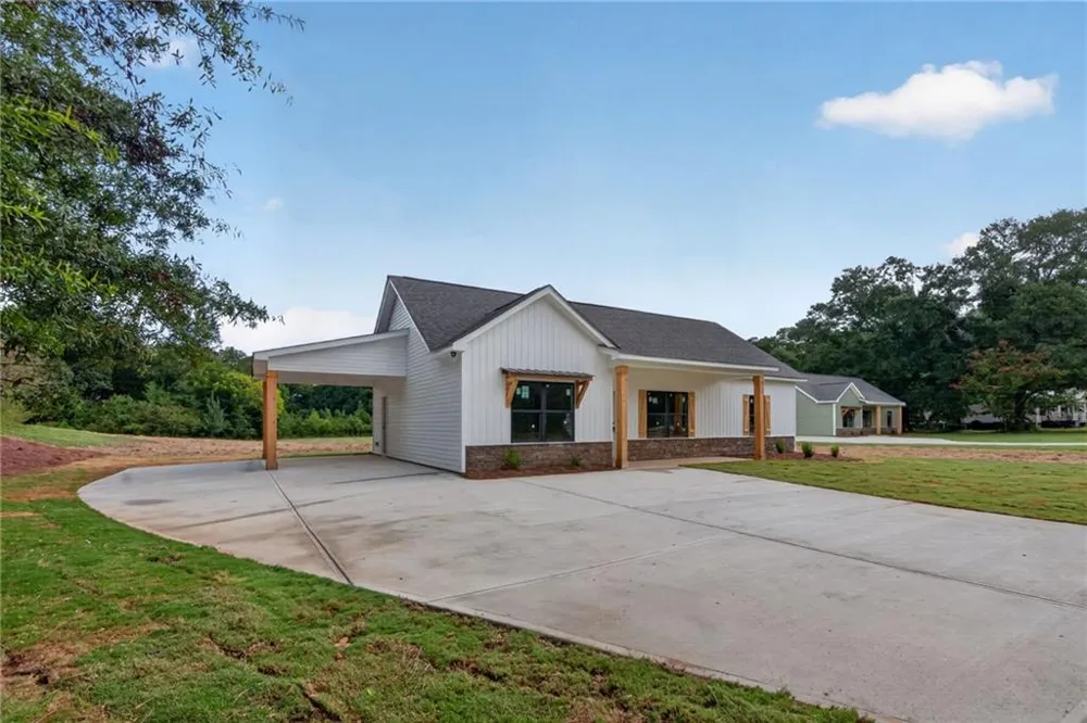 65 WIEUCA WAY Cedartown, GA 30125