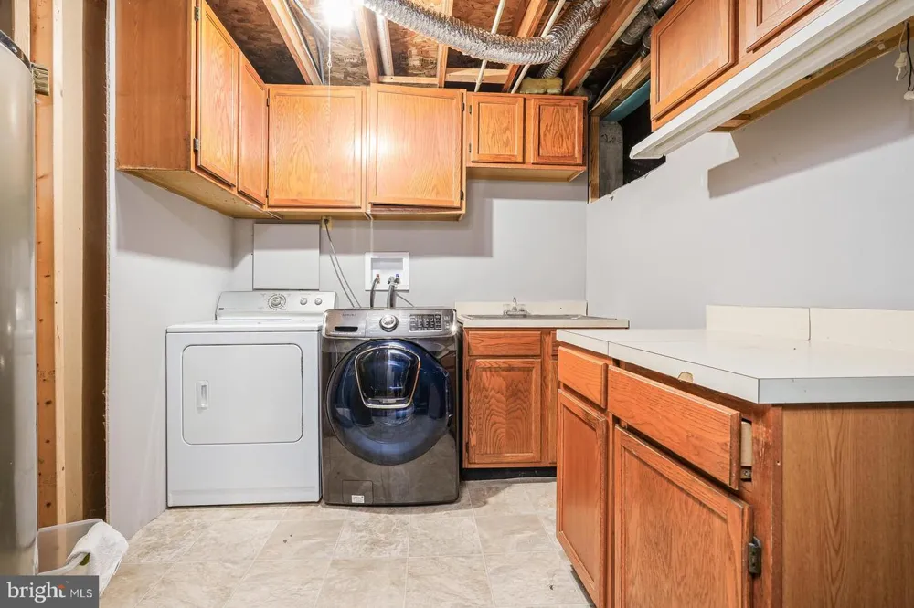 17713 SILKCOTTON WAY Gaithersburg, MD 20877